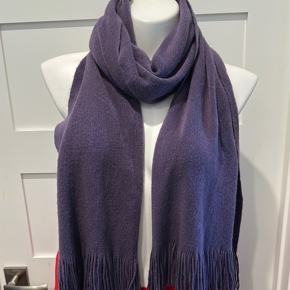 Echo Purple Scarf - Picture 4 of 8